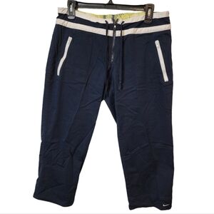 Nike Athletic 72 Women's Navy Blue Capri Pants, Size Medium